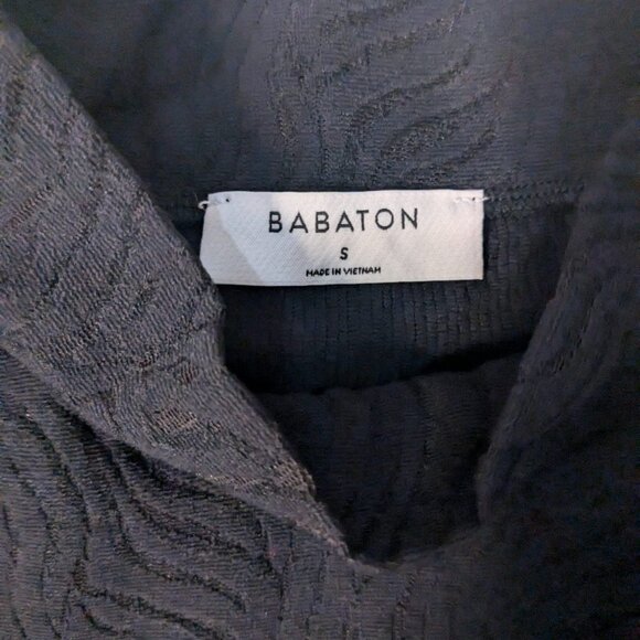 Black long sleeve crop top by Babaton - Picture 2 of 2